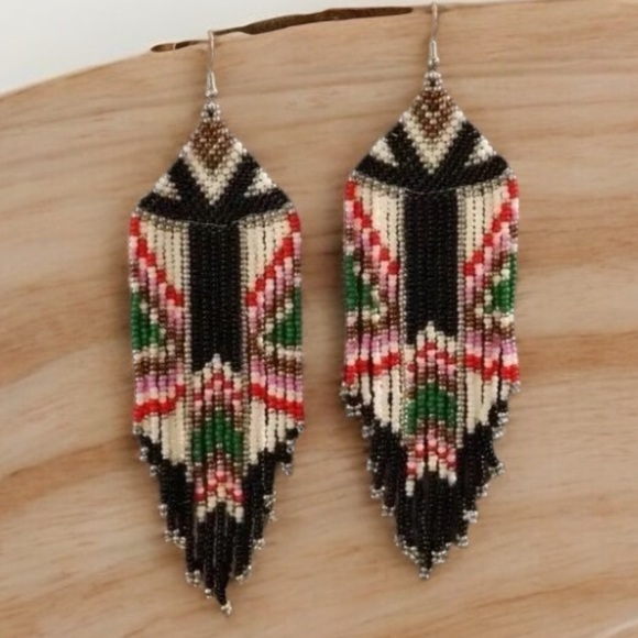 NWT Bohemian Southwestern Beaded Earrings long black‎ white red western - Picture 1 of 4